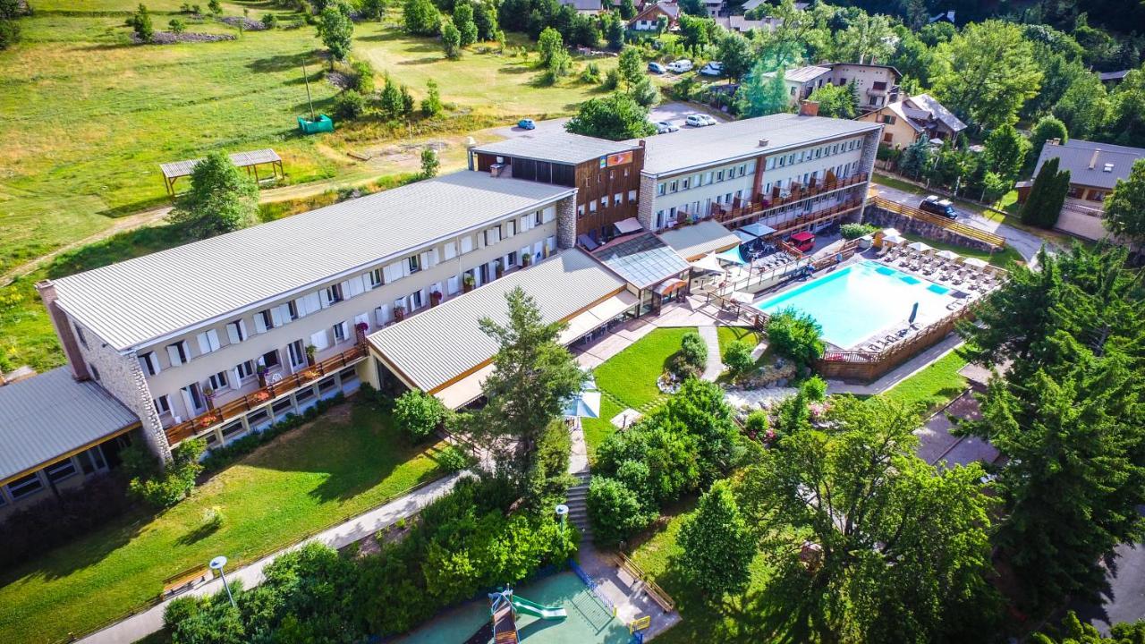 Village Vacances Passion Les 4 Saisons Resort & Spa Saint-Chaffrey Exteriér fotografie
